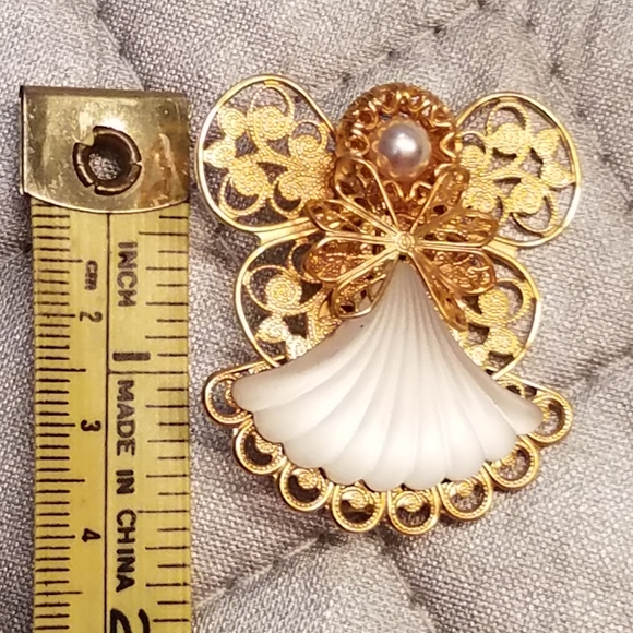 Vintage Angels of Love pin / brooch - Picture 3 of 4